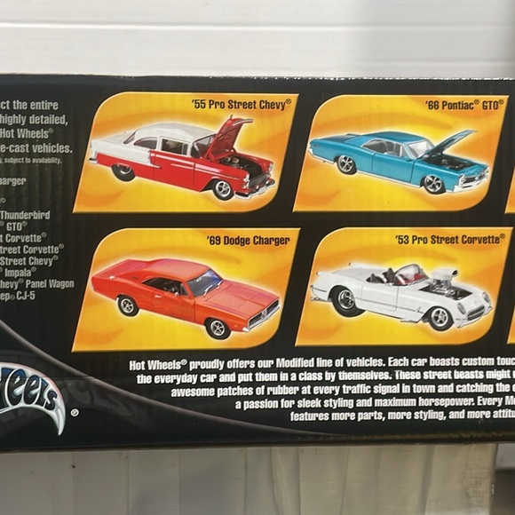 Hot Wheels - Picture 6 of 9